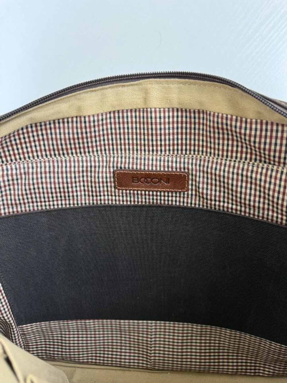 Boconi Garth Coated Zipper Slim Full Grain Leather Laptop Briefcase